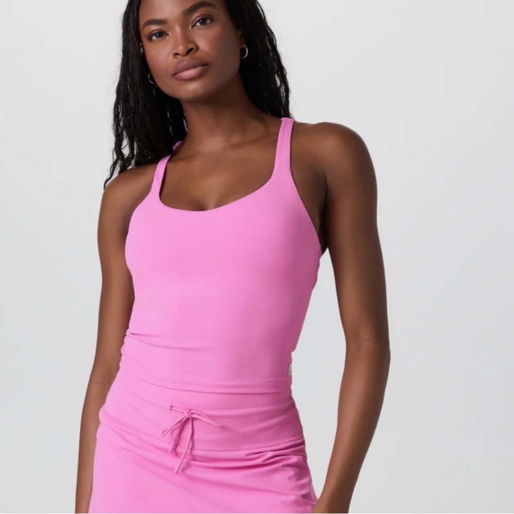 NWT Vuori Azalea pink dynamic tank